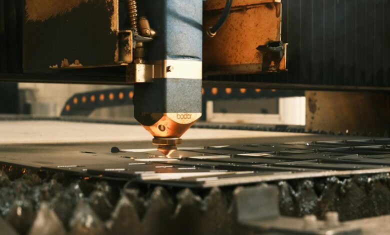 license manufacturer information