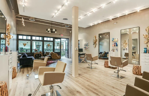 Planning Pedicure Station Dimensions for Your Salon
